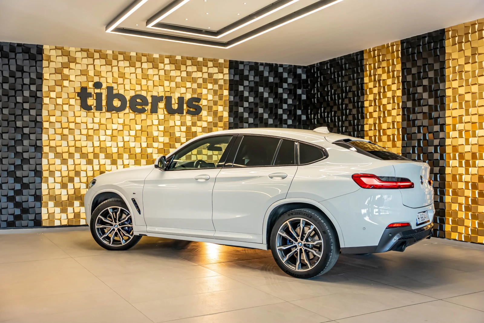 BMW X4 xDrive 30d - изображение 6