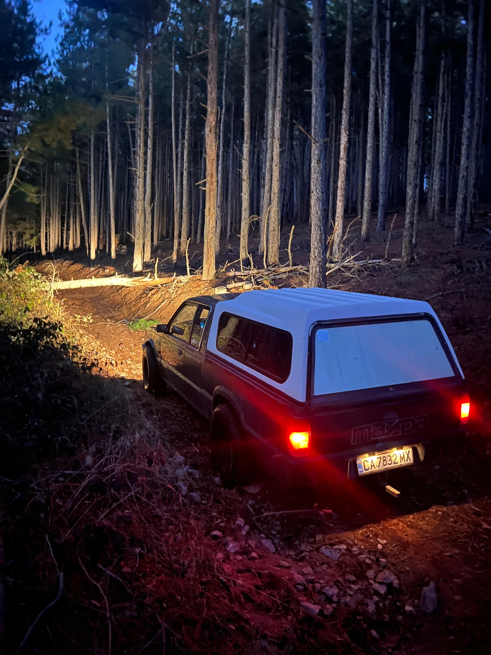 Mazda B2200 | Mobile.bg   15