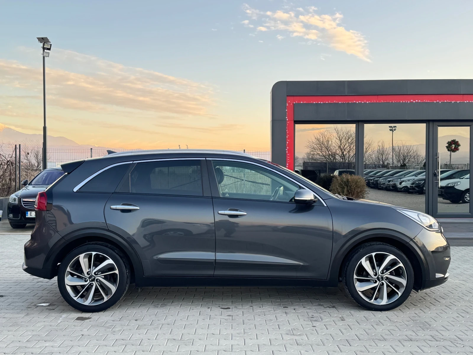 Kia Niro 1.6 HYBRID FULL | Mobile.bg � ����������� 6