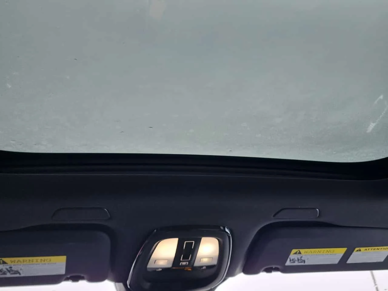 Volvo XC60 R DESIGN * CARFAX * Без инциденти * От Volvo * , снимка 12 - Автомобили и джипове - 53999175