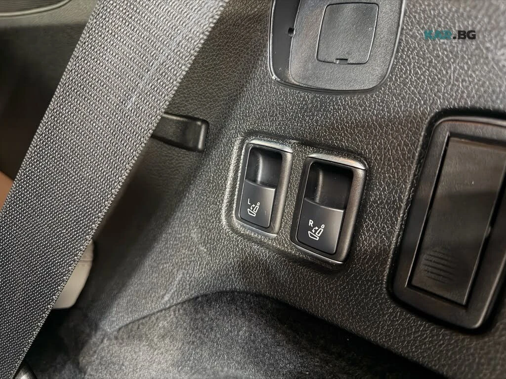 Mercedes-Benz GL * Harmon Kardon* HeadUp *  AвтоКредит * ЦЕНА ДО БГ, снимка 13 - Автомобили и джипове - 54584426