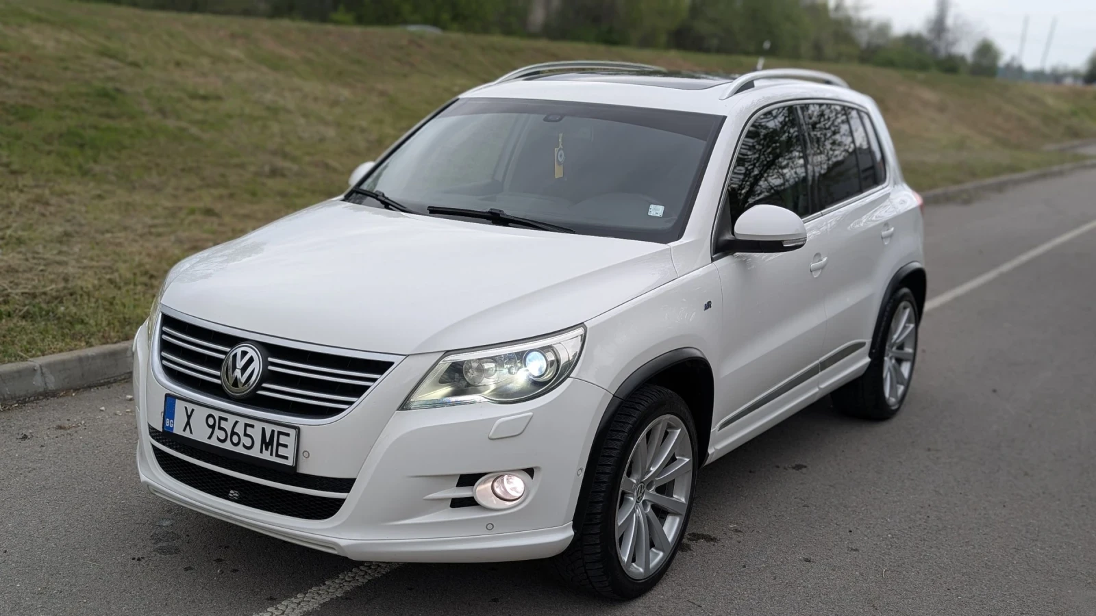 VW Tiguan R-LINE