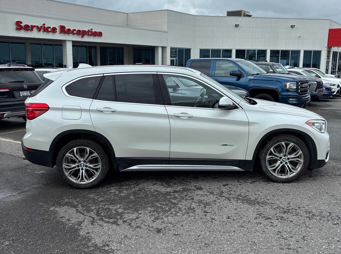 BMW X1 xDrive28i, снимка 5 - Автомобили и джипове - 55060376