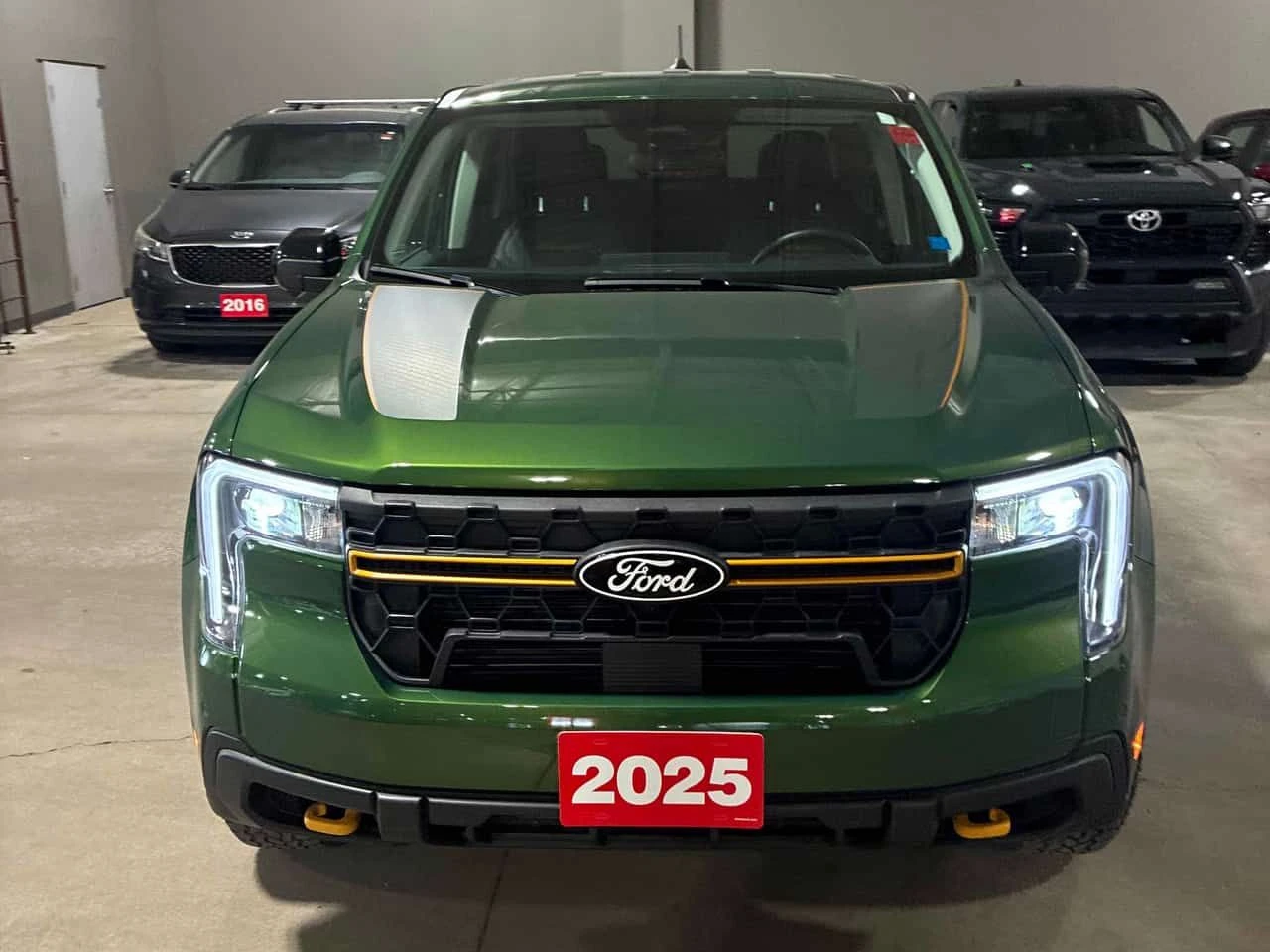 Ford Maverick * Tremor * CARFAX * ЦЕНА ДО БГ, снимка 2 - Автомобили и джипове - 55097416
