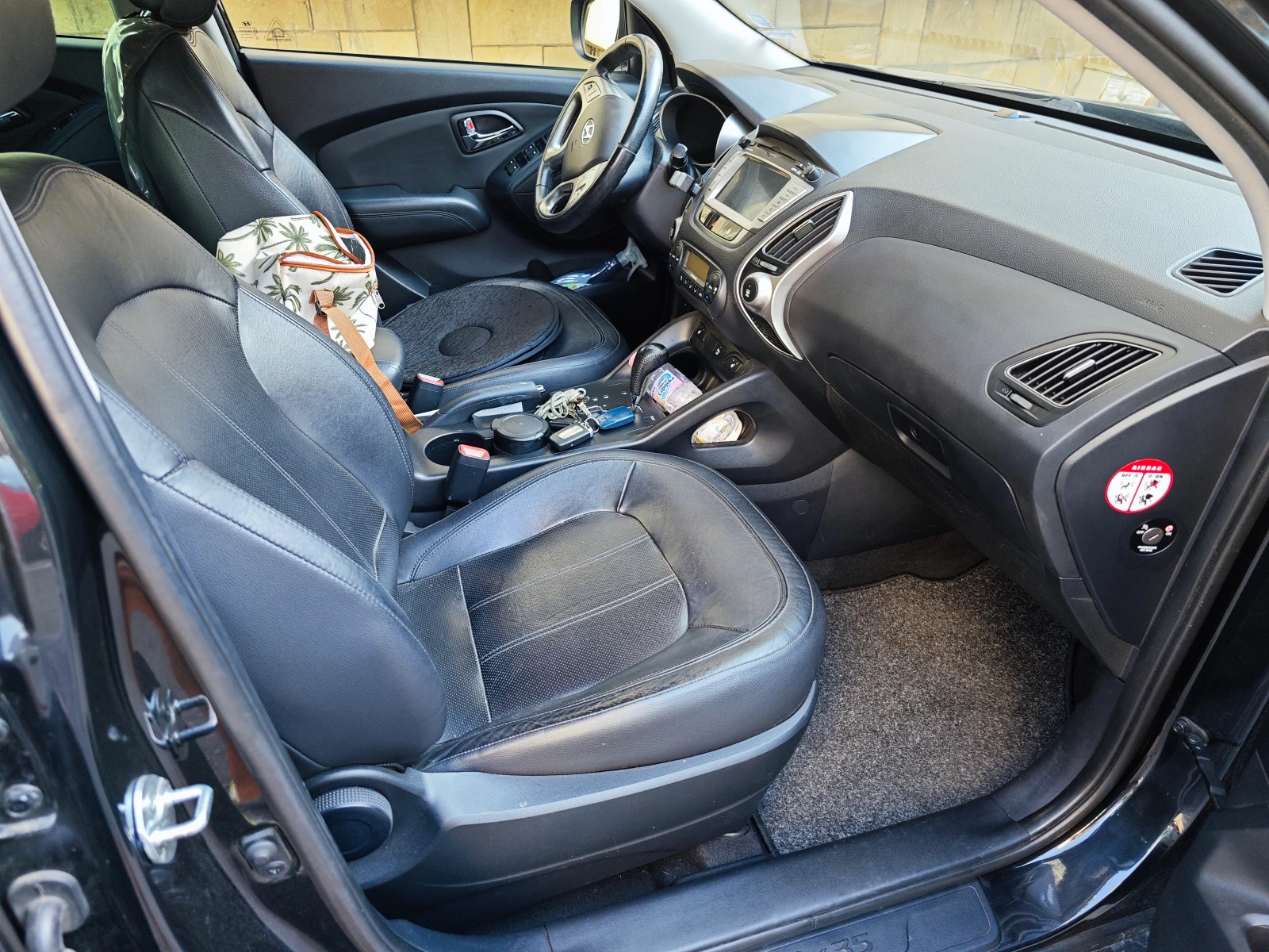 Hyundai IX35 2.0 4х4 CRDI, снимка 7 - Автомобили и джипове - 55101914