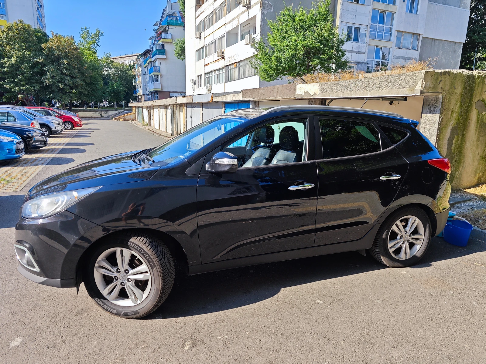 Hyundai IX35 2.0 4х4 CRDI, снимка 2 - Автомобили и джипове - 55101914
