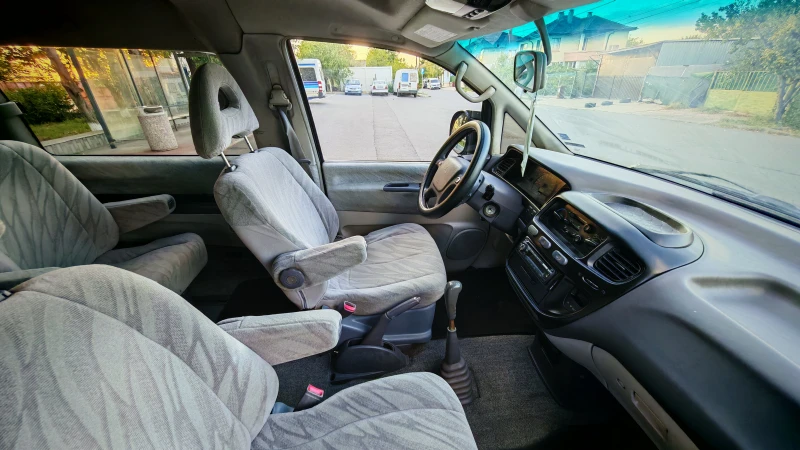 Mitsubishi Spacegear, снимка 7 - Бусове и автобуси - 52361905