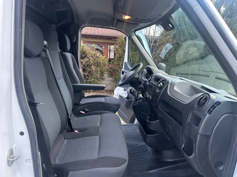 Renault Master 2.3DCI EURO6B, снимка 16 - Бусове и автобуси - 52687191