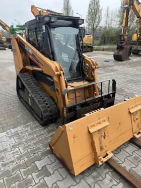 Мини челни товарачи CASE 420 CT ЛИЗИНГ