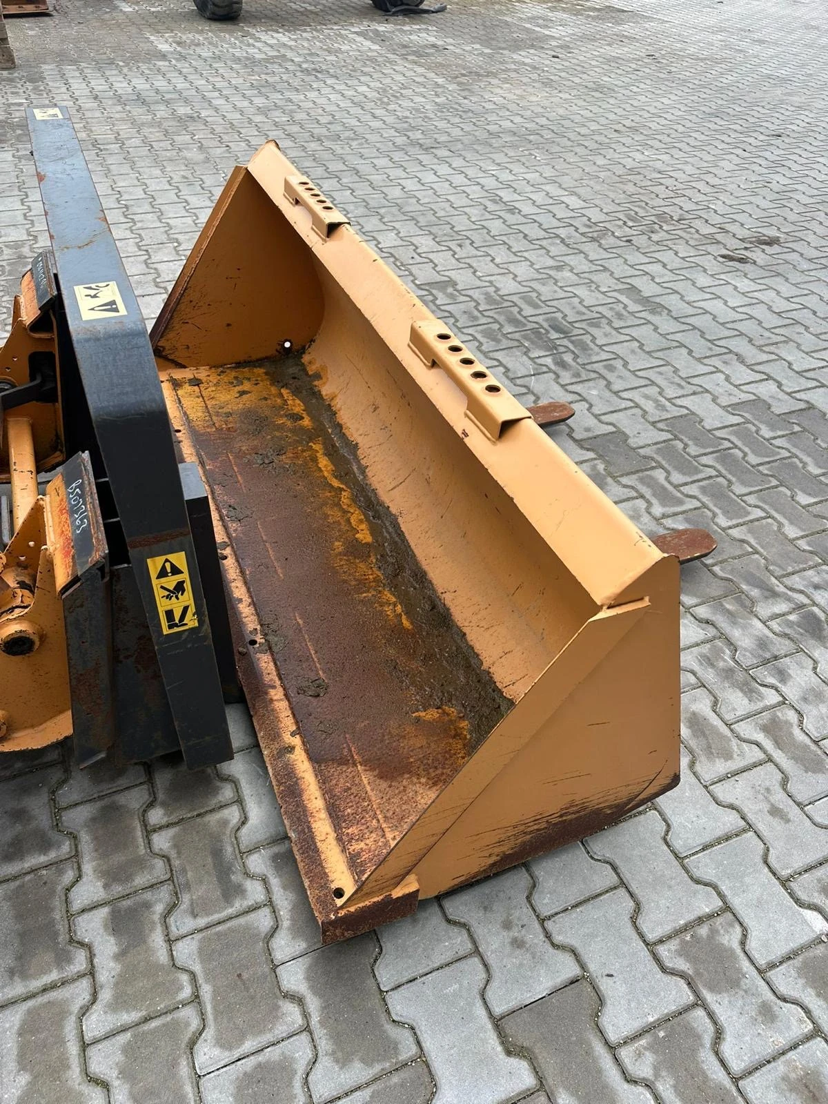 ���� ����� �������� CASE 420 CT ������ | Mobile.bg � ����������� 2