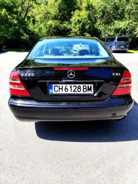 Mercedes-Benz E 220 - 7600 лв. - 11517265 | Car24.bg