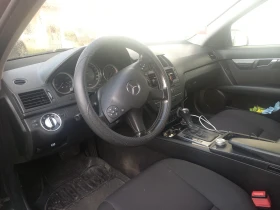 Mercedes-Benz C 220, снимка 4