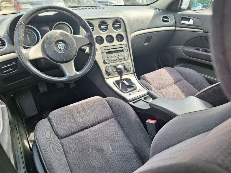 Alfa Romeo 159 1, 9 JTDM , снимка 12 - Автомобили и джипове - 40915508