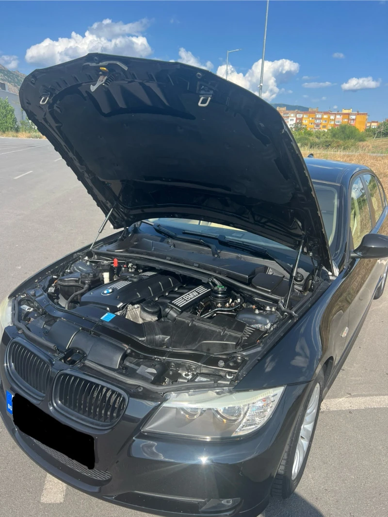 BMW 330 88 200km, снимка 2 - Автомобили и джипове - 46099627