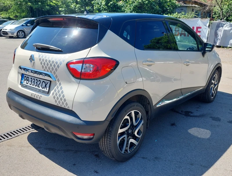 Renault Captur, снимка 1 - Автомобили и джипове - 48096477