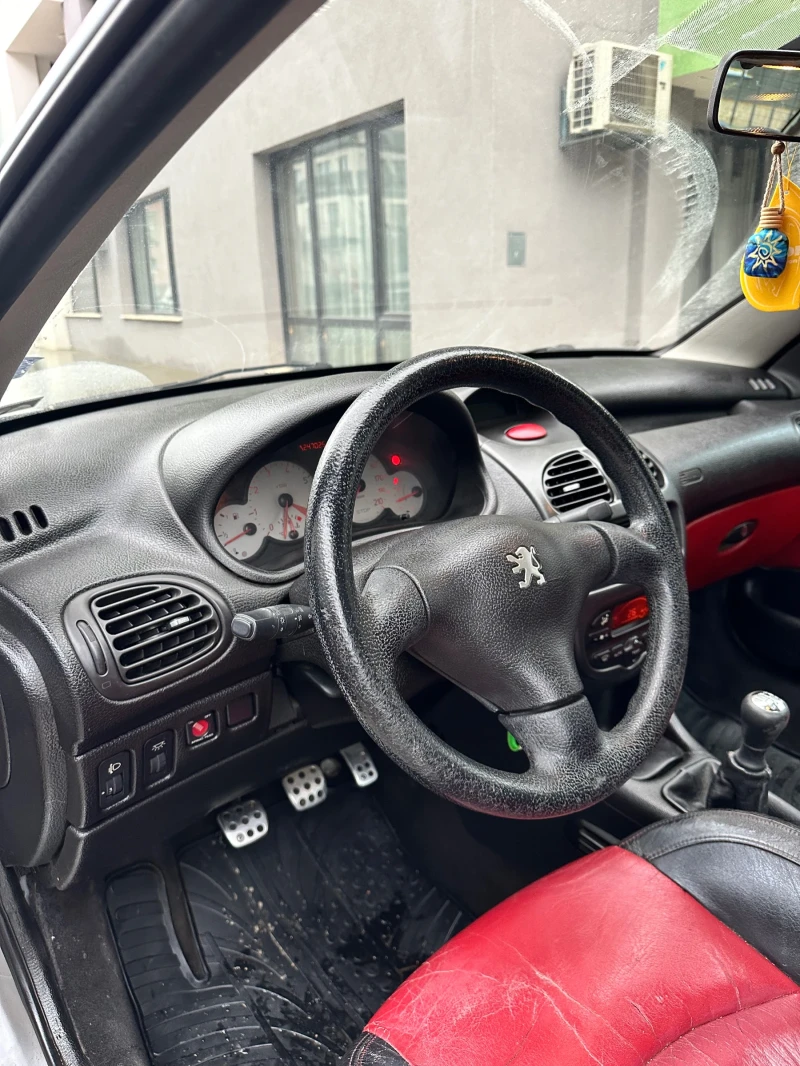 Peugeot 206 CC, снимка 6 - Автомобили и джипове - 48785628