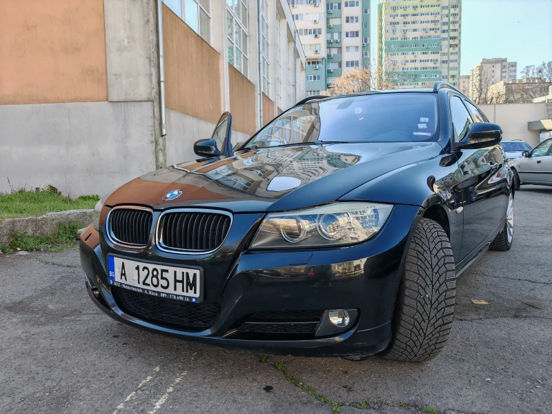 BMW 320 Touring, снимка 9 - Автомобили и джипове - 49600933