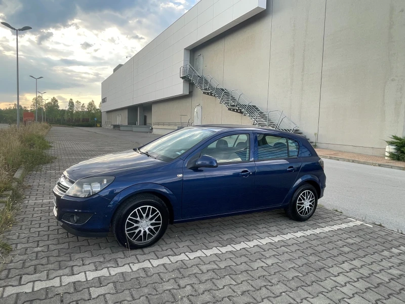 Opel Astra, снимка 5 - Автомобили и джипове - 52698887
