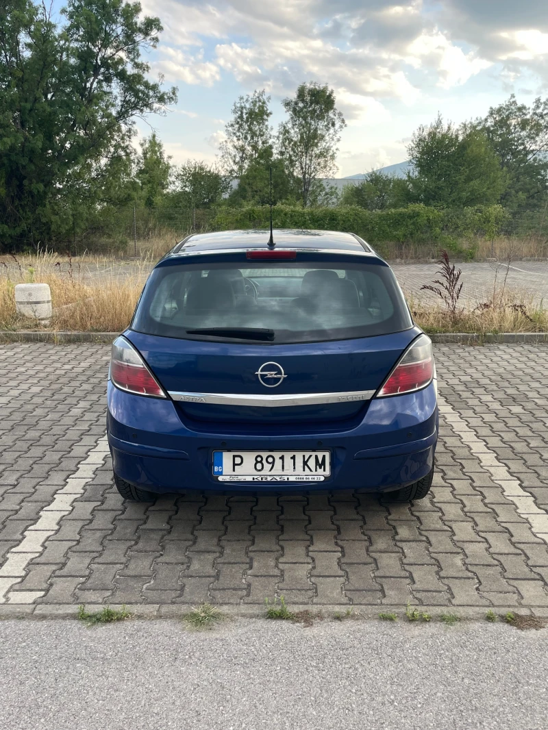 Opel Astra, снимка 4 - Автомобили и джипове - 52698887