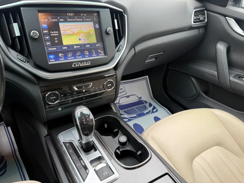 Maserati Ghibli 3.0D 250к.с  Топ състояние , снимка 16 - Автомобили и джипове - 51524232