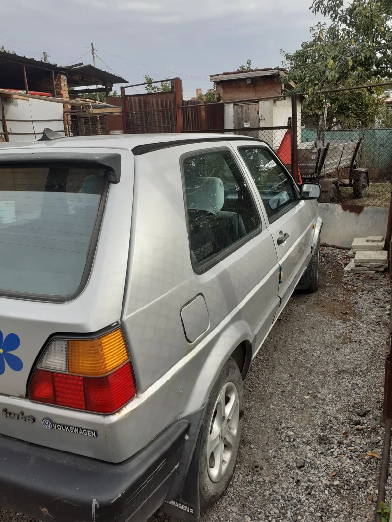 VW Golf 1.3 benzin, снимка 4 - Автомобили и джипове - 52019982