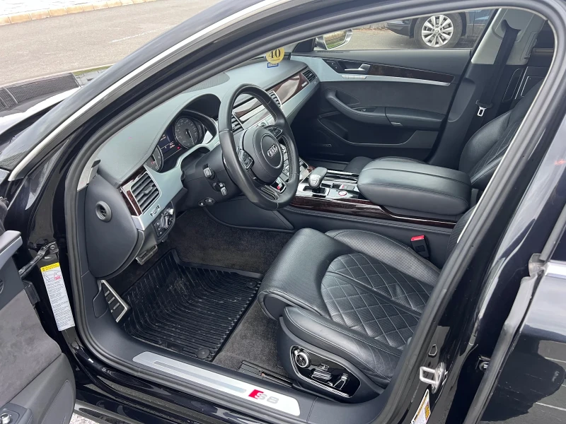 Audi S8 125 000КМ / NIGHT VISION / ОБДУХВАНЕ / 360 КАМЕРИ, снимка 5 - Автомобили и джипове - 52096441