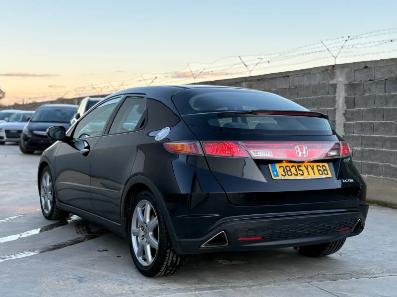 Honda Civic 2.2 CDTi 140кс, снимка 5 - Автомобили и джипове - 52215413