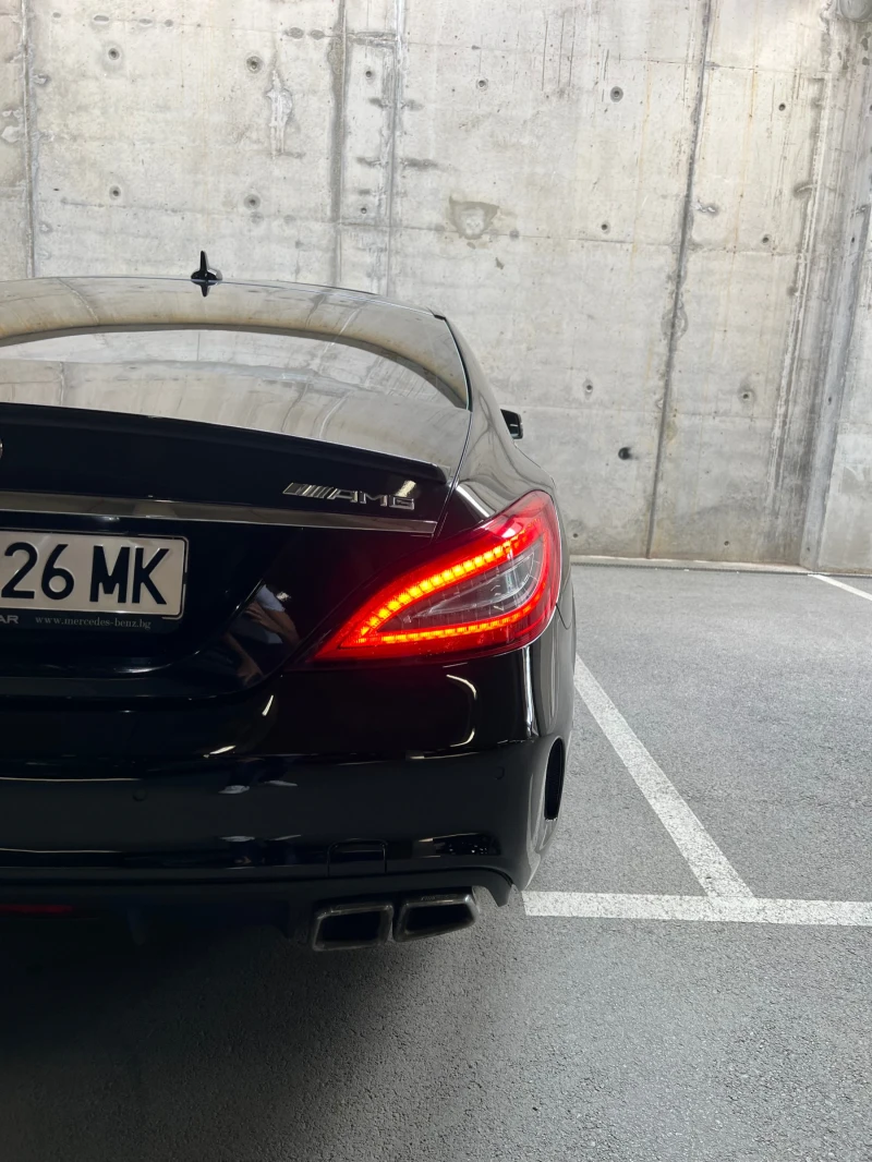 Mercedes-Benz CLS 63 AMG 4Matic , снимка 8 - Автомобили и джипове - 52501132