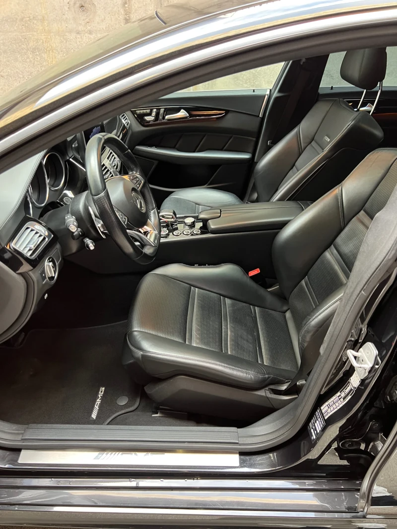 Mercedes-Benz CLS 63 AMG 4Matic , снимка 11 - Автомобили и джипове - 52501132