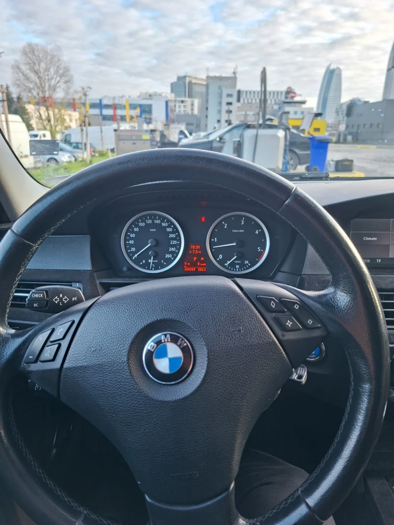 BMW 530, снимка 14 - Автомобили и джипове - 52704095