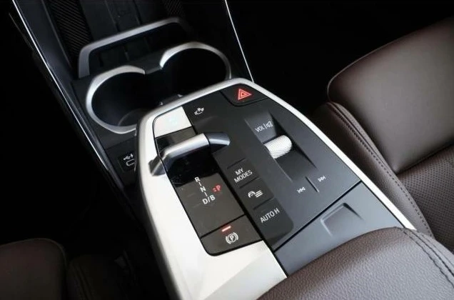 BMW iX1 xDrive30 | Mobile.bg   6