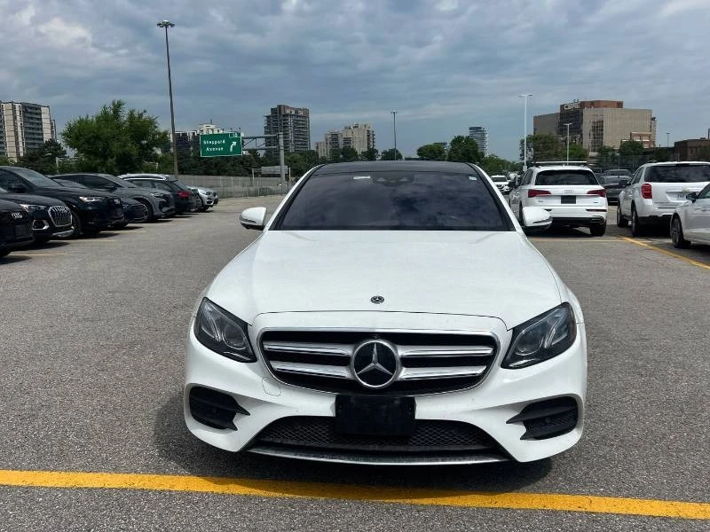 Mercedes-Benz E 300 * 4MATIC * 2 КЛЮЧА * 360 * BURMESTER, снимка 2 - Автомобили и джипове - 55154250