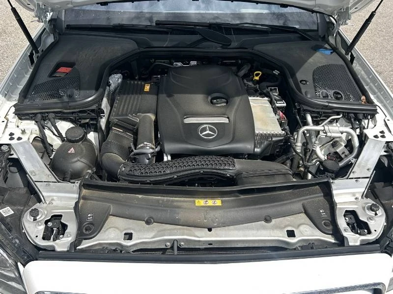 Mercedes-Benz E 300 * 4MATIC * 2 КЛЮЧА * 360 * BURMESTER, снимка 17 - Автомобили и джипове - 55154250