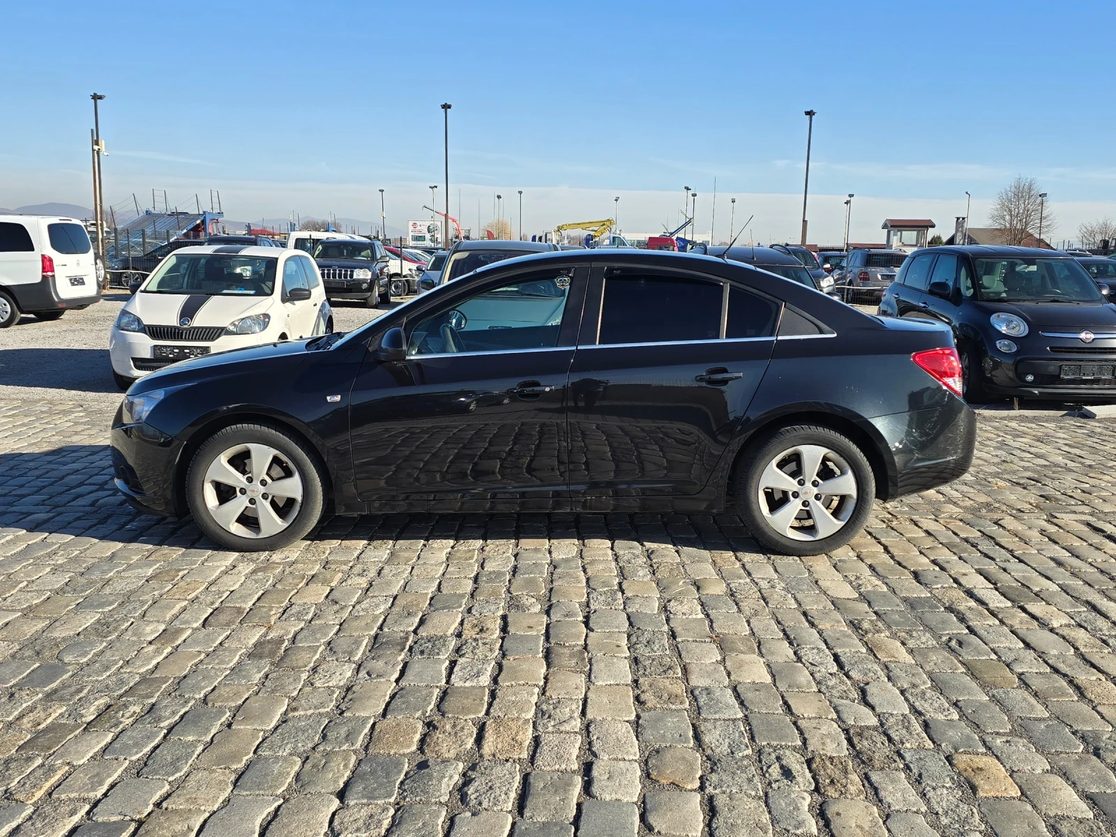 Chevrolet Cruze 2.0D 163кс АВТОМАТИК ВСИЧКО ПЛАТЕНО - изображение 4