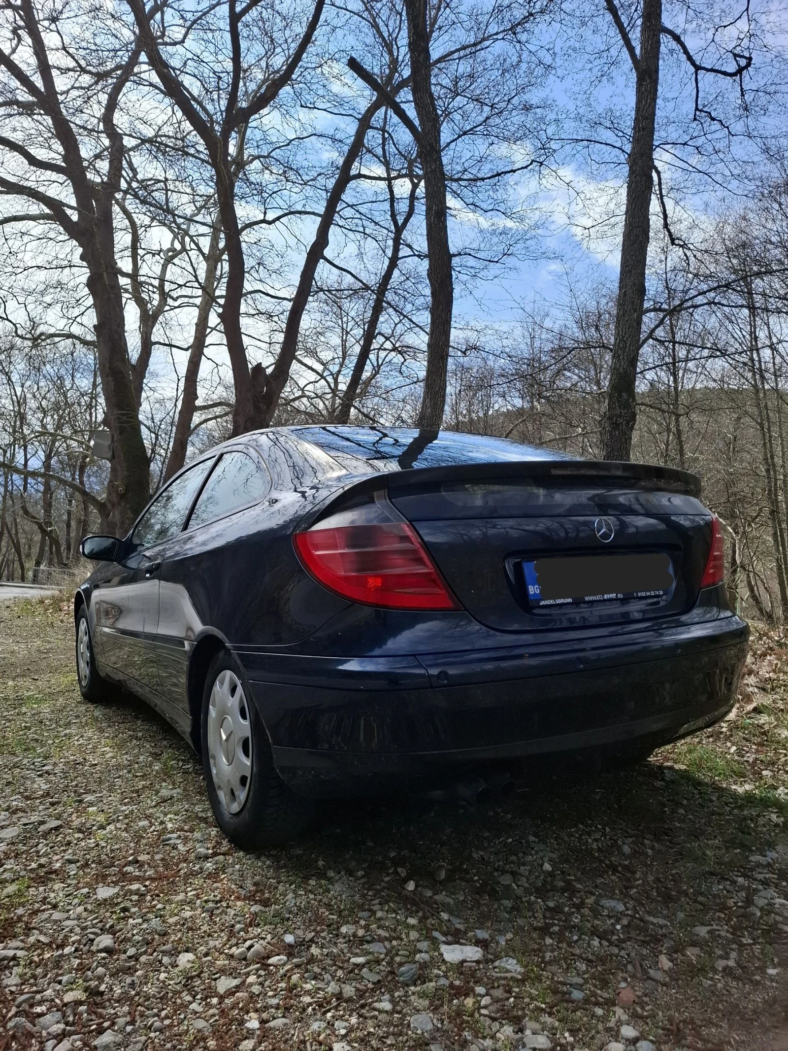 Mercedes-Benz C 180 KOMPRESOR SPORT COUPE АВТОМАТИК - изображение 5