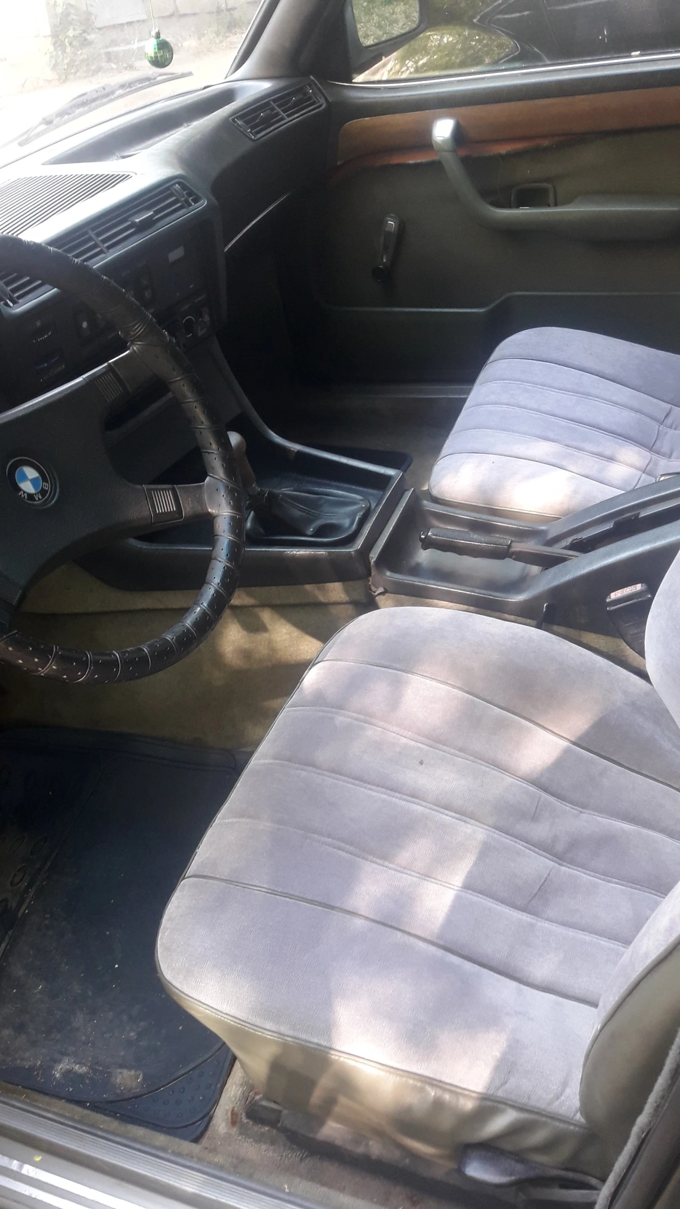 BMW 728  - изображение 9