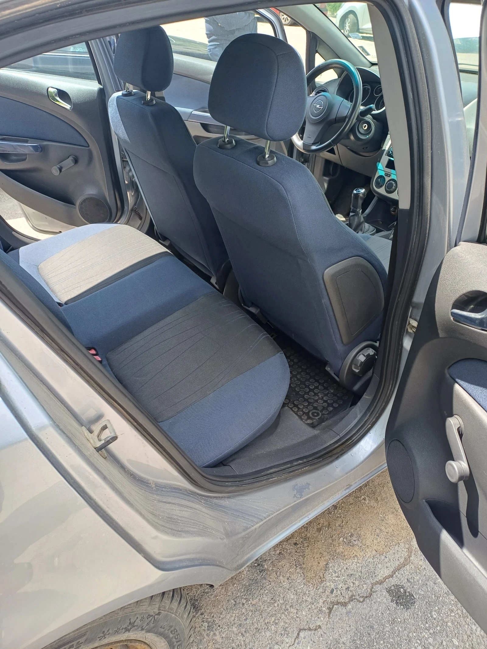 Opel Corsa  - изображение 6