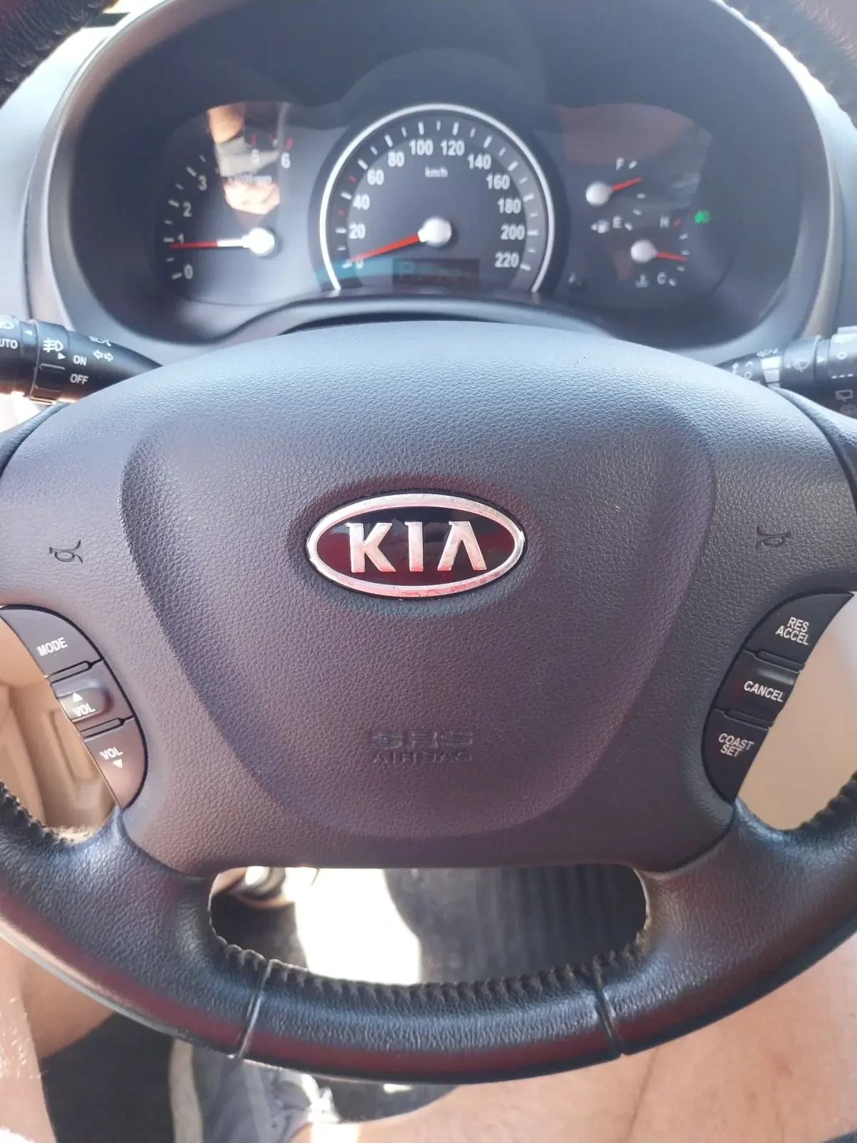 Kia Carnival  - изображение 8