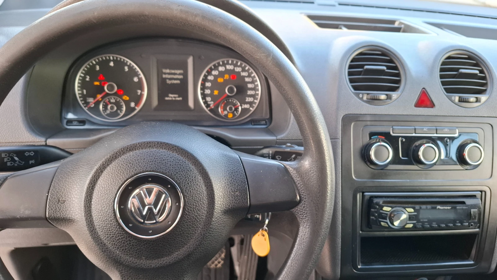 VW Caddy 2.0i MAXI , metan-benzin | Mobile.bg — изображение 11