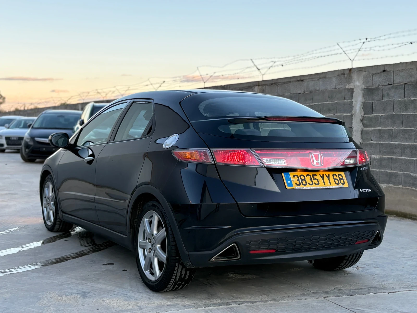 Honda Civic 2.2 CDTi 140кс - изображение 5