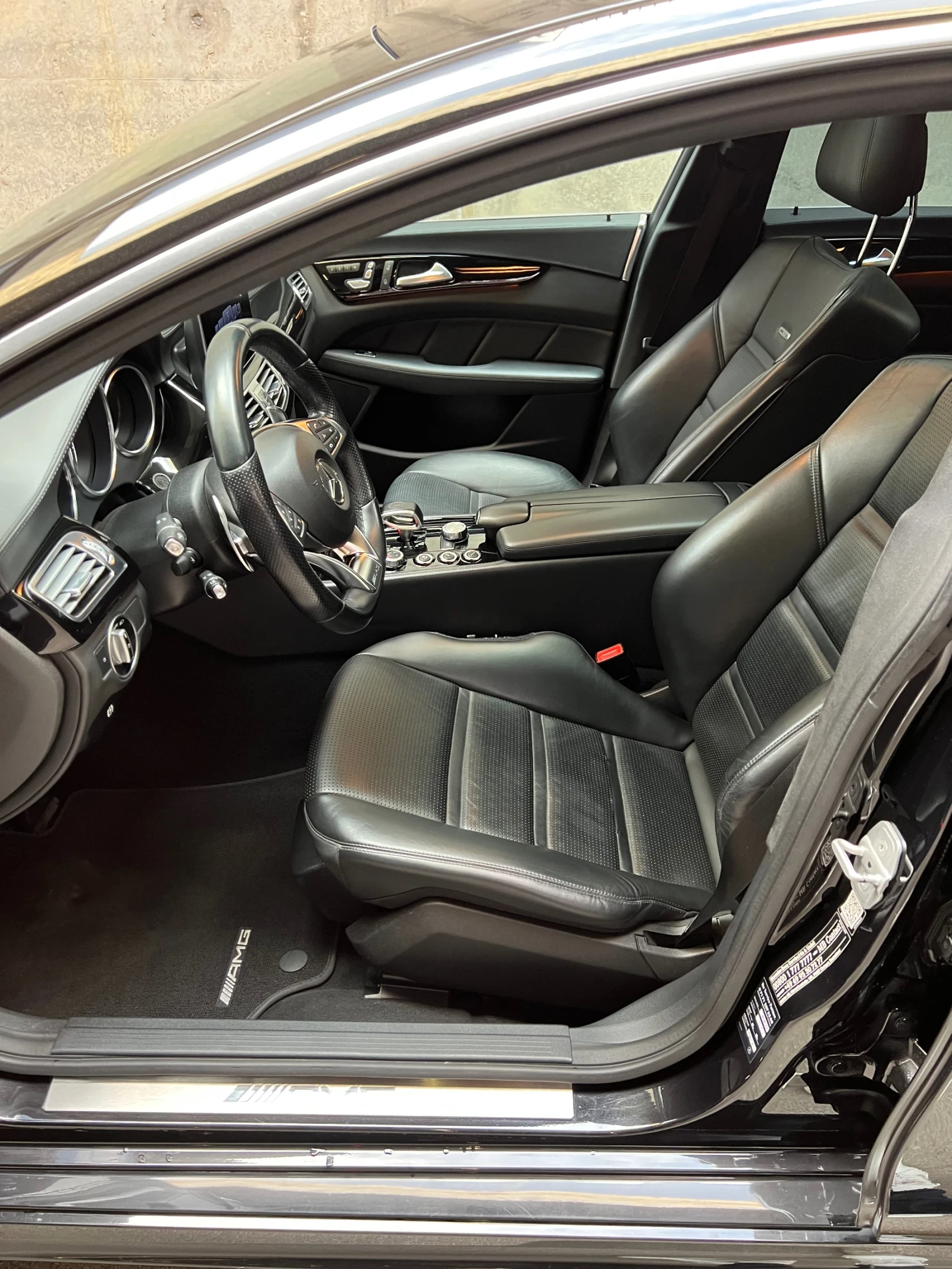 Mercedes-Benz CLS 63 AMG 4Matic  | Mobile.bg   11