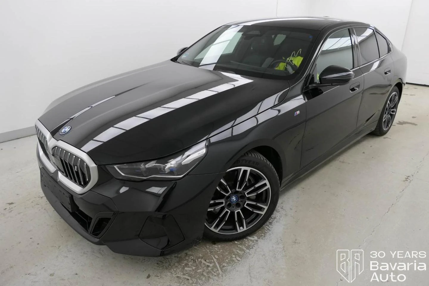 BMW i5 40 xDriveM Sport Paket | Mobile.bg   1