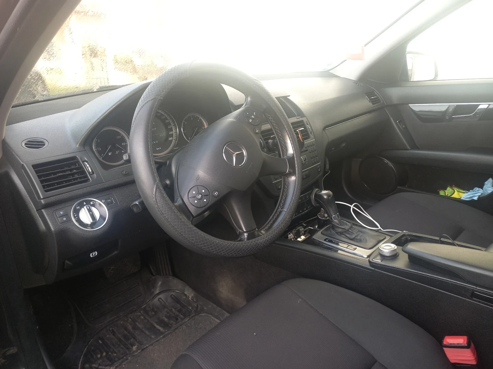 Mercedes-Benz C 220  - изображение 4