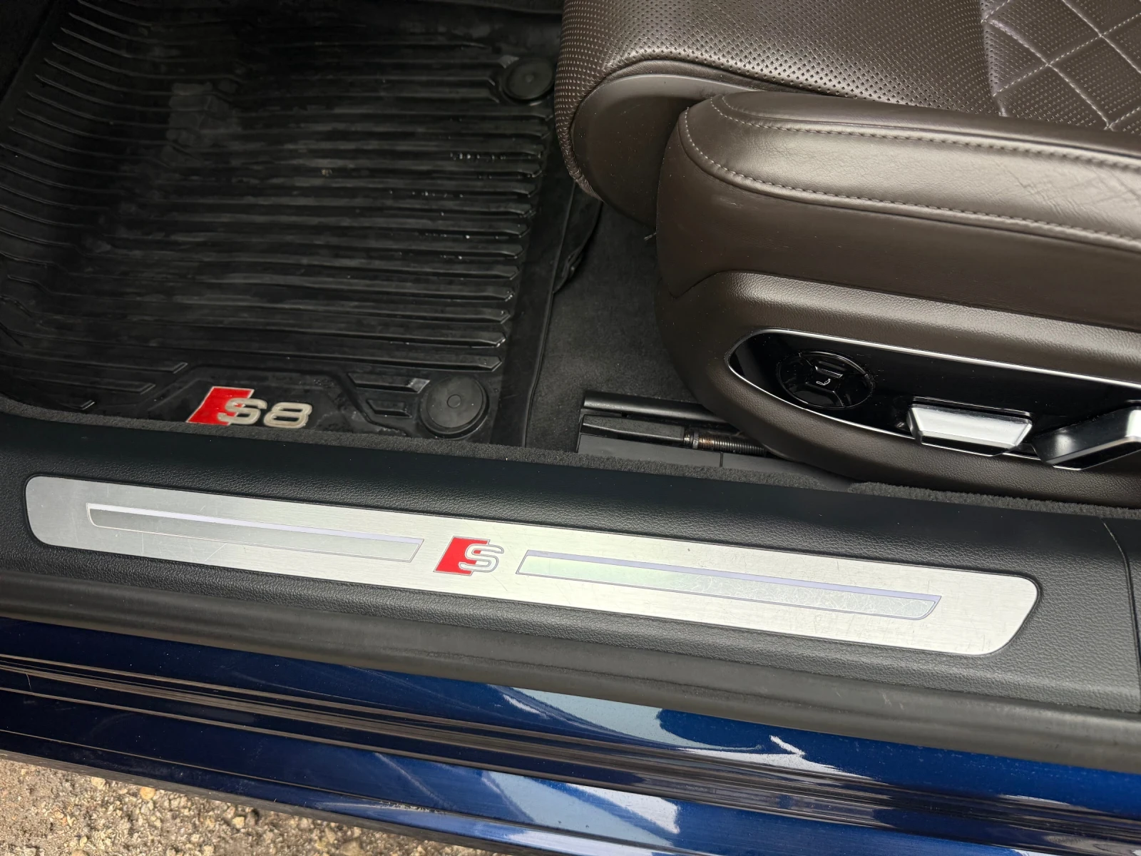 Audi S8 4.0TFSI FUII MAX CERAMIK////////TV!!!! | Mobile.bg � ����������� 17