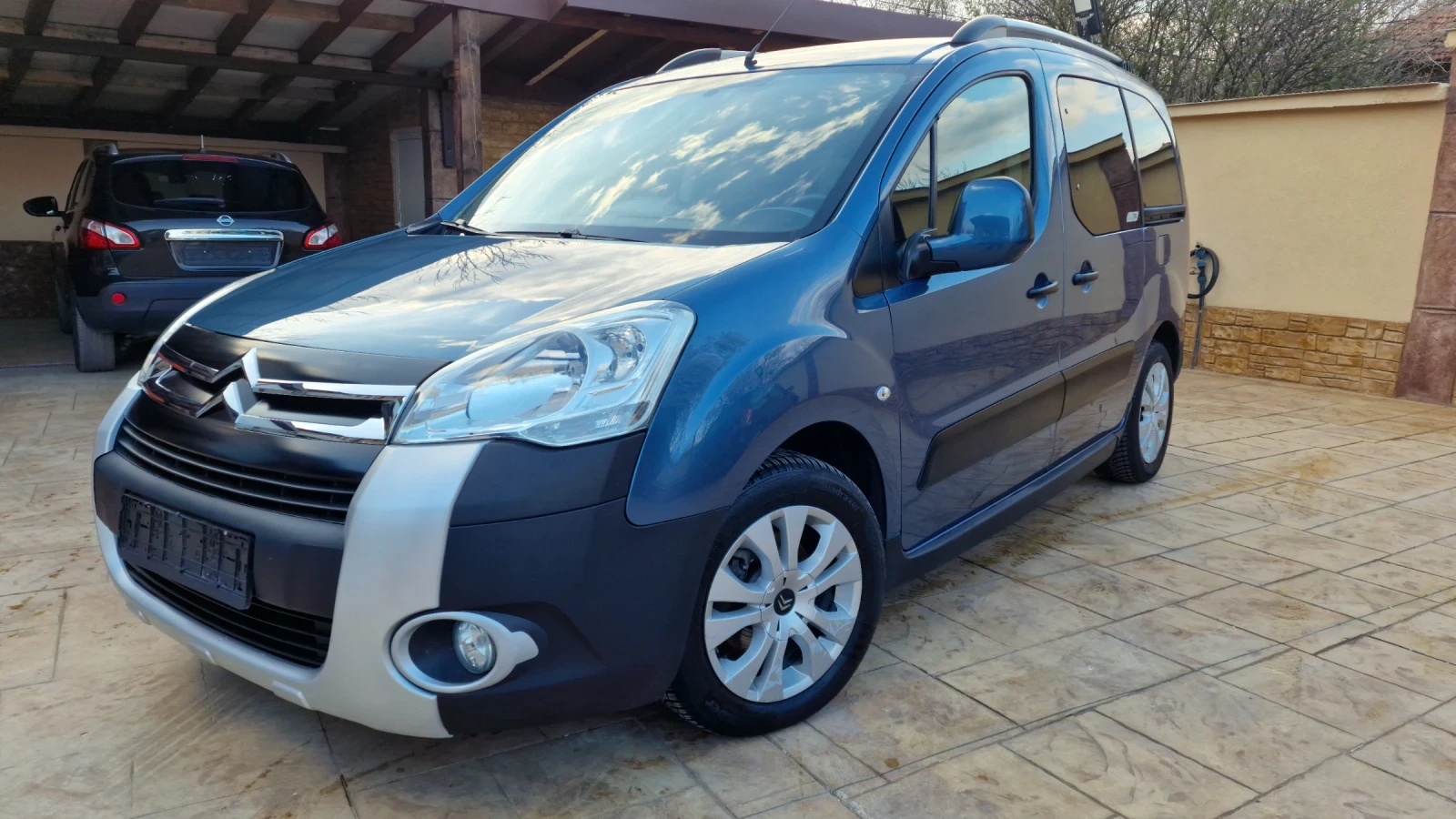 Citroen Berlingo 1.6HDi= XTR= EURO-5= , снимка 2 - Автомобили и джипове - 53978281