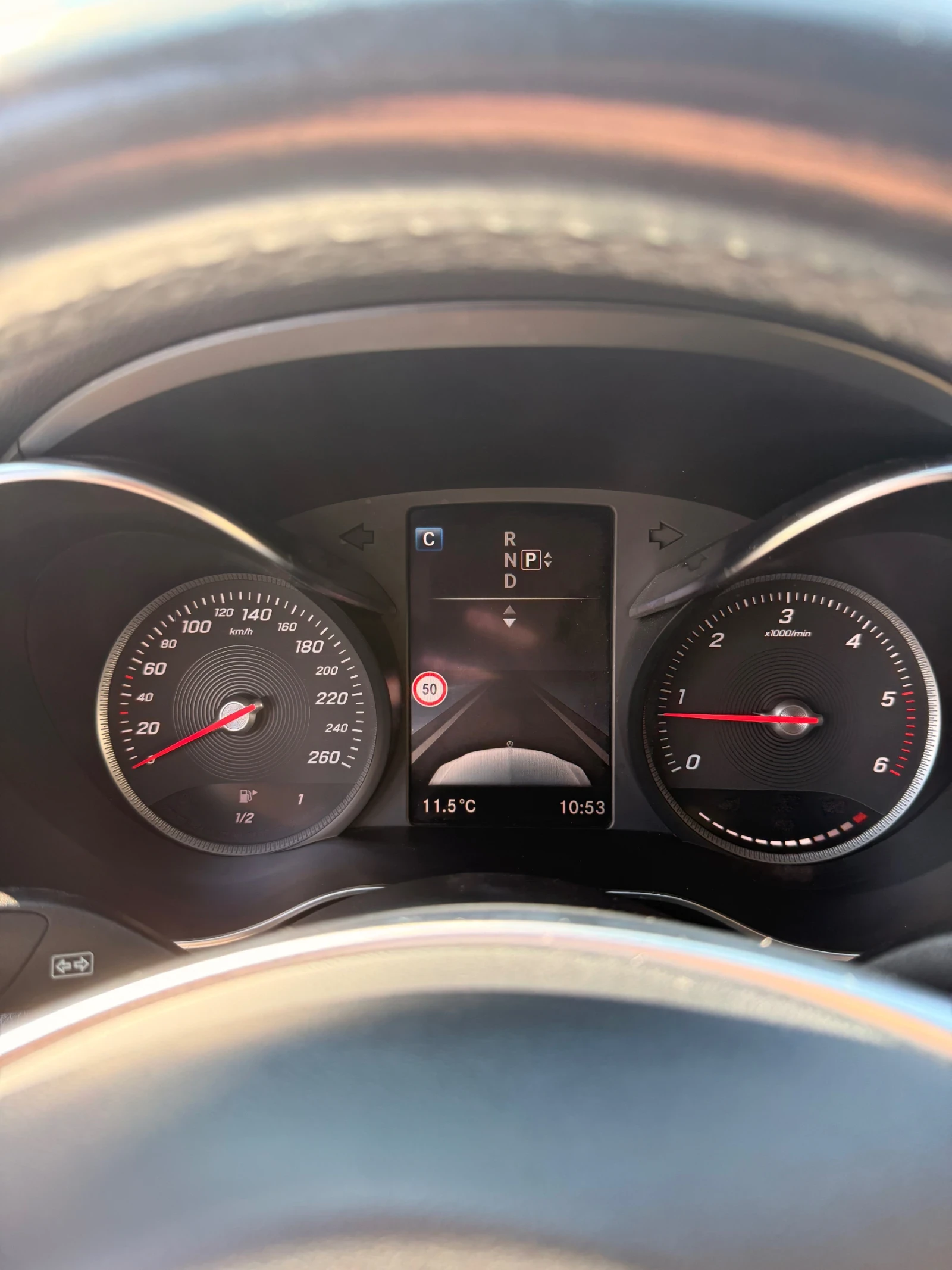 Mercedes-Benz C 220, снимка 10 - Автомобили и джипове - 54156095