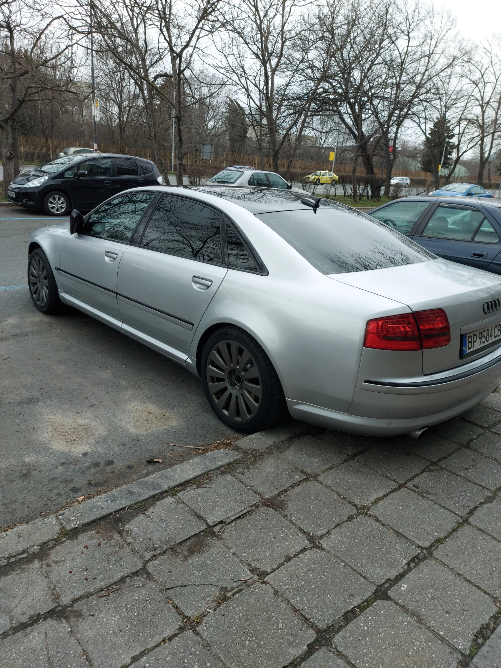 Audi A8 4.2 LONG BFM -LPG/BRC СМЕНЕНИ ВЕРИГИ И АНГРЕНАЖ, снимка 11 - Автомобили и джипове - 54169507