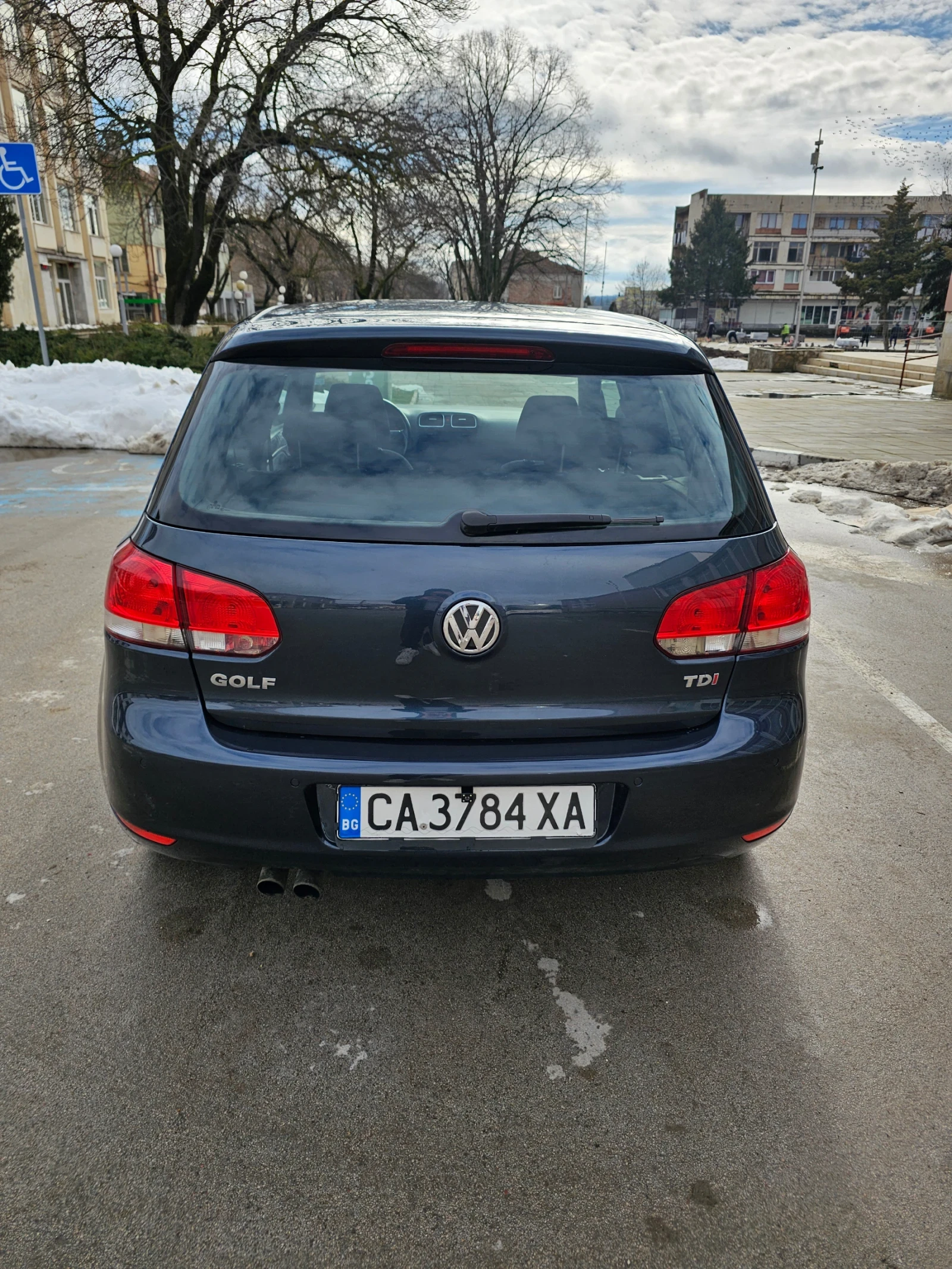 VW Golf, снимка 6 - Автомобили и джипове - 54391553