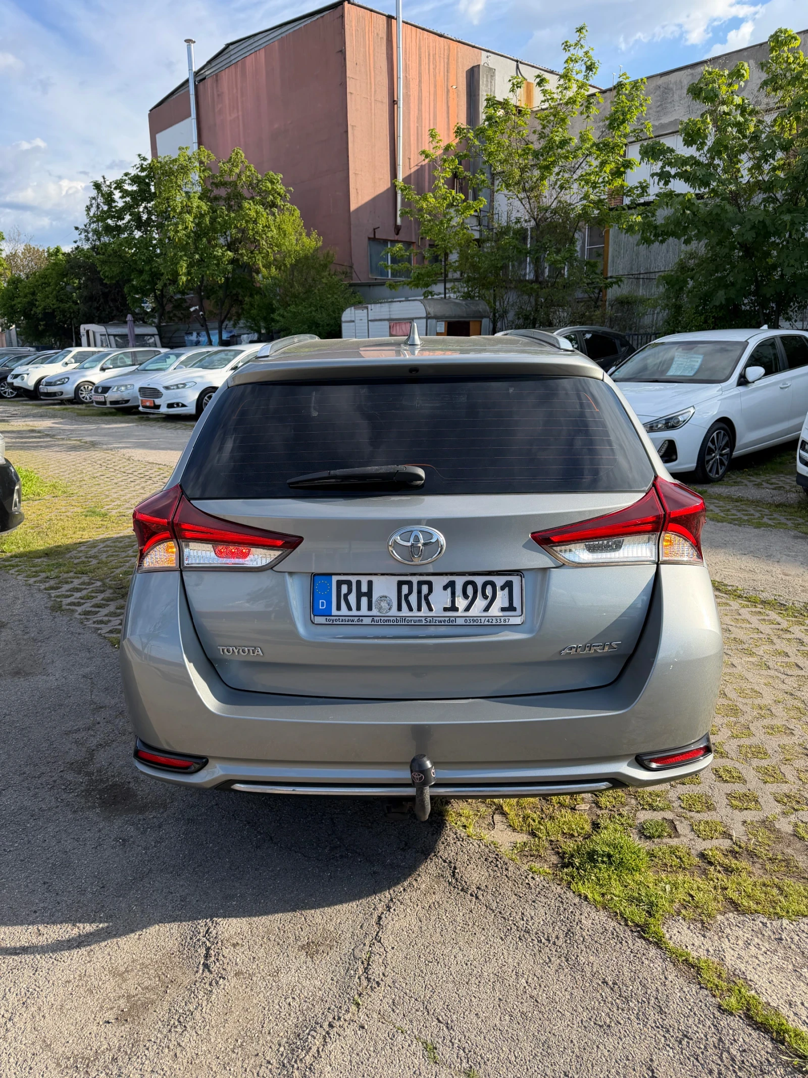 Toyota Auris 1.3TURBO/SPORT | Mobile.bg � ����������� 5