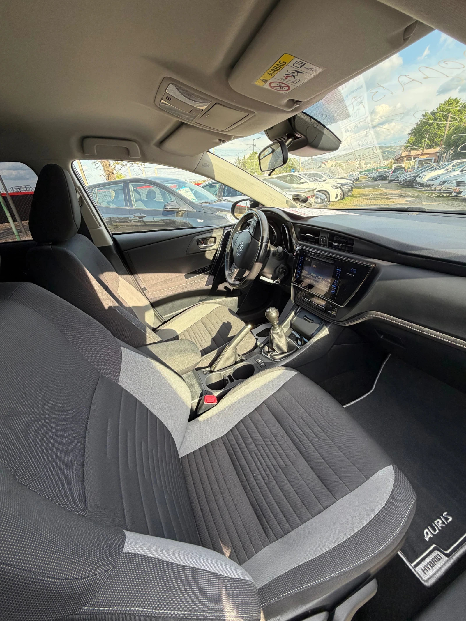 Toyota Auris 1.3TURBO/SPORT | Mobile.bg � ����������� 11